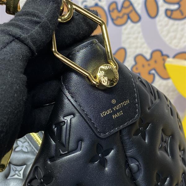 2026122194240528 120